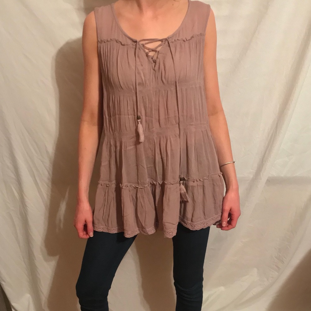 Muted purple boho flowy top in L